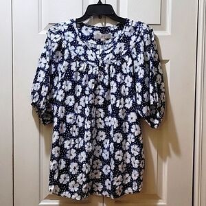 LOFT XL blue and white floral top.